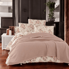 Elegantan 4-dijelni posteljni set "Tubanur Pique" za udoban san