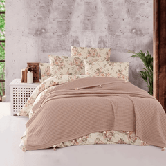 Elegantan 4-dijelni posteljni set "Tubanur Pique" za udoban san