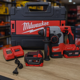 Milwaukee M18 XR Brushless – Profesionalna Udarno Čekić Bušilica 18V