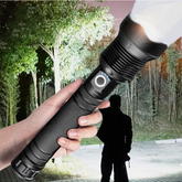 🔦 SUPER BRIGHT LED LAMPA 1,200,000 LM – XHP70 🔥