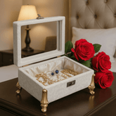 Elegantna kutija za nakit i parfeme sa stilom