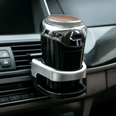 Elegantni držač za čaše u vozilu