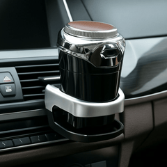 Elegantni držač za čaše u vozilu