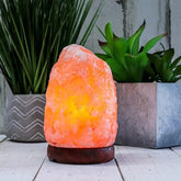 Himalajska Solna Kristalna Lampa za Prirodno Opuštanje