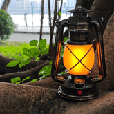 Vintage-Inspired LED Lamp