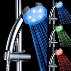 Moderner LED Duschkopf für ein entspannendes Badeerlebnis