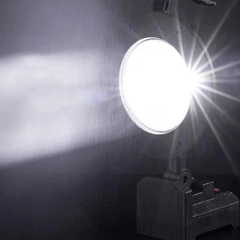 Snažni Punjivi Lovački Reflektor s Power Bankom – Osigurajte si Osvjetljenje!