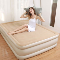 Užitak na Vodi: Napuhivi Madrac za Savršeno Opustanje