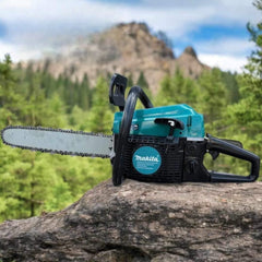 Izvrsna Makita Motorna Pila sa snagom od 4,9 KS!