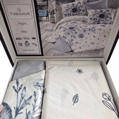 Set Posteljine "Onix" od 4 Dijela - Elegancija za Vašu Spavaću Sobu!