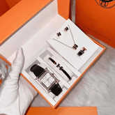 Elegantni poklon set s prekrasnim nakitom i šarmantnim ručnim satom