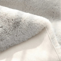 Elegantni tepih od umjetnog krzna dimenzija 180x60 cm