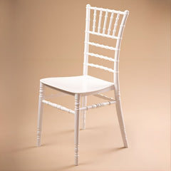 Uživajte u eleganciji s Tiffany Stolicom