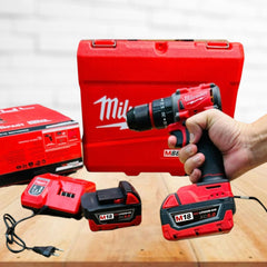 M18 Udarna Aku Bušilica s Dvije Moćne Baterije