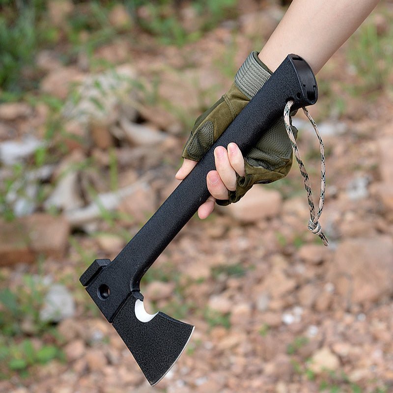 6u1 Taktická Sekera - Všestranný Nástroj pro Outdoorové Dobrodružství