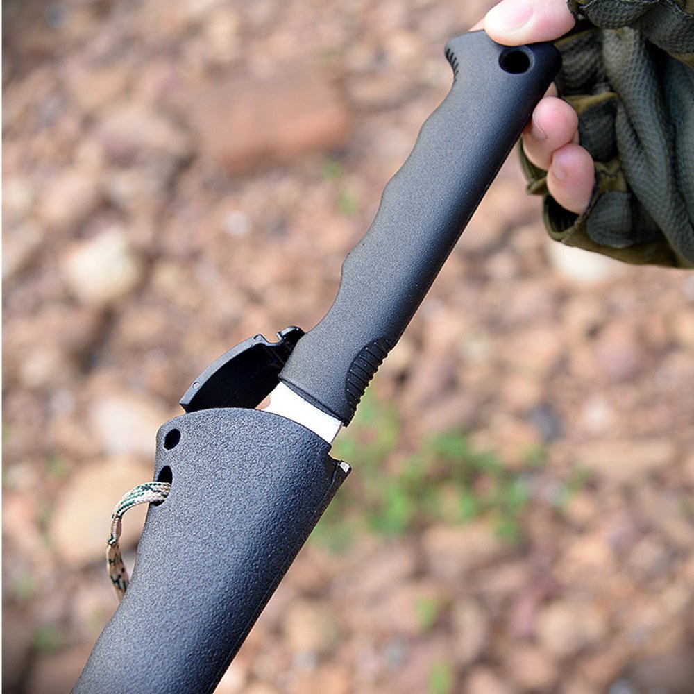 6u1 Taktická Sekera - Všestranný Nástroj pro Outdoorové Dobrodružství