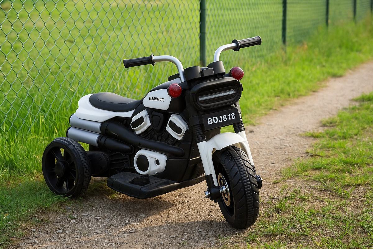 Električni Motor na Akumulator – Snaga, Stil i Zabava za Najmlađe!