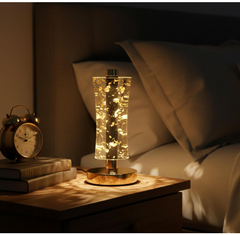 ✨💎 MODERN GOLD FLAKE CRYSTAL LED LAMPA – ELEGANCIJA KOJA OSVAJA NA PRVI POGLED!