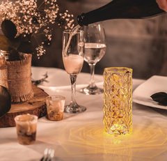 💎 ROSE CRYSTAL LED LAMPA – 16 BOJA 🌹