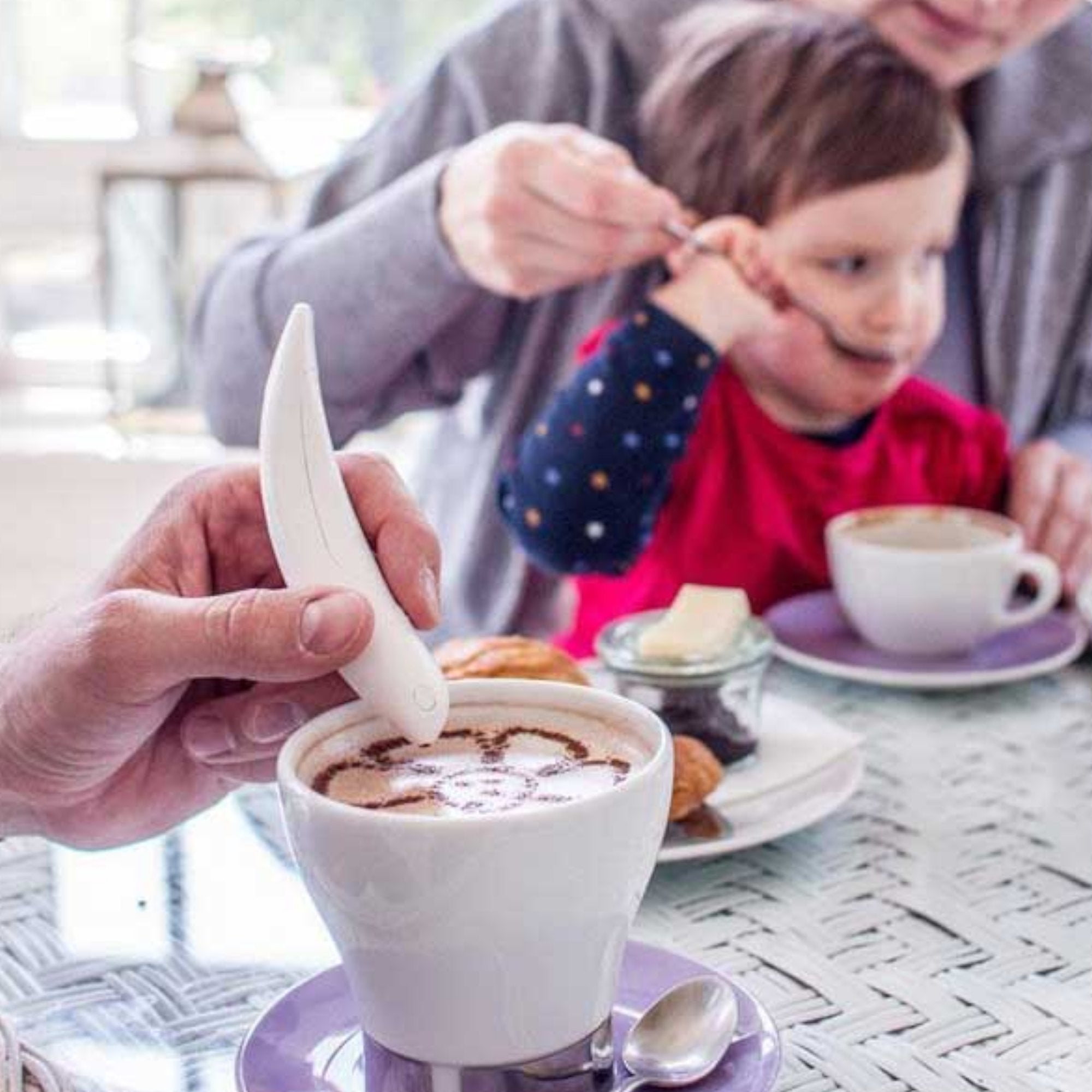 Inovativna Električna Olovka za Kafensku Dekoraciju