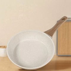 Elegantna Granitna Tava sa Poklopcem - 26 cm Savršenost za Vašu Kuhinju!