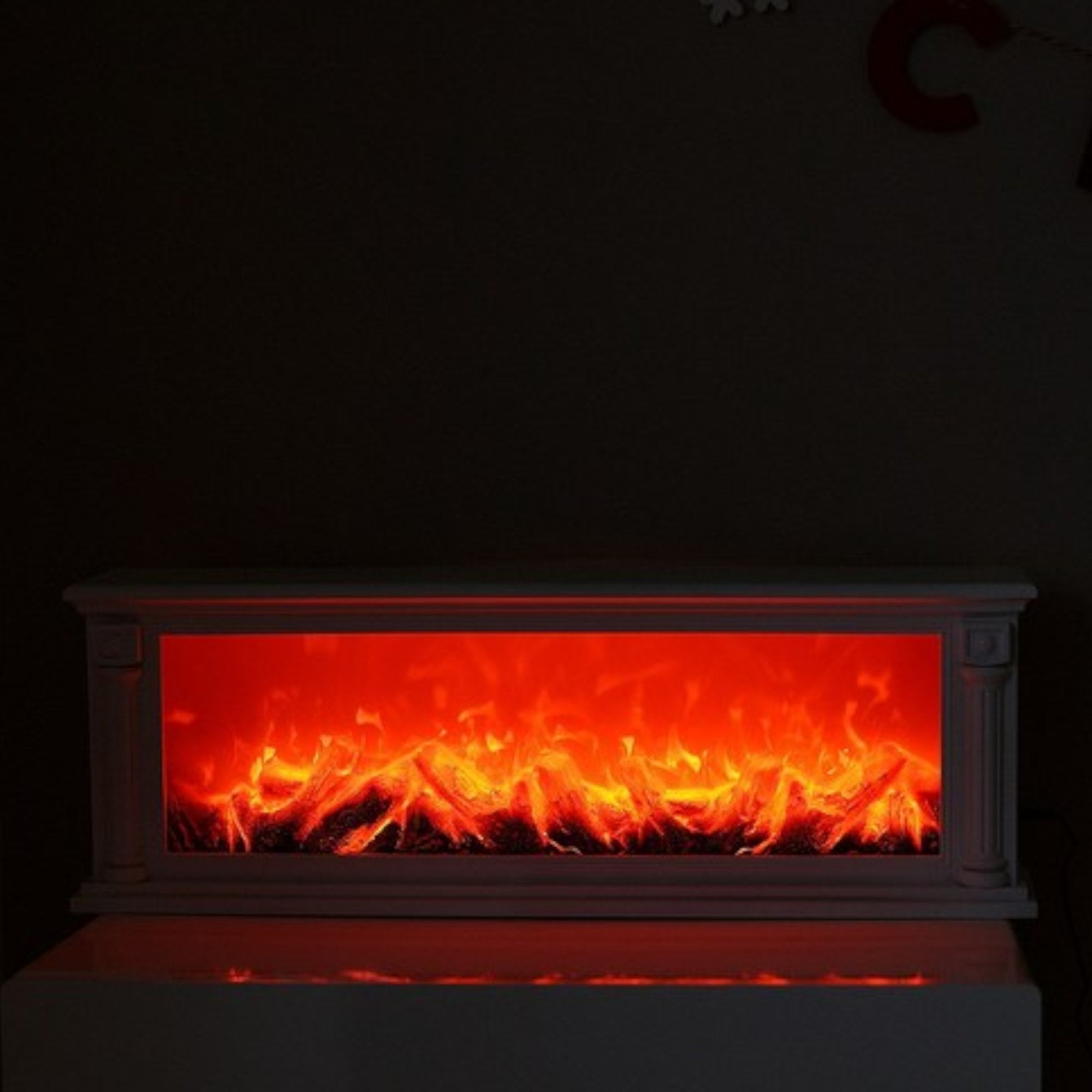 Elegantni LED Kamin za Stvaranje Ugođaja