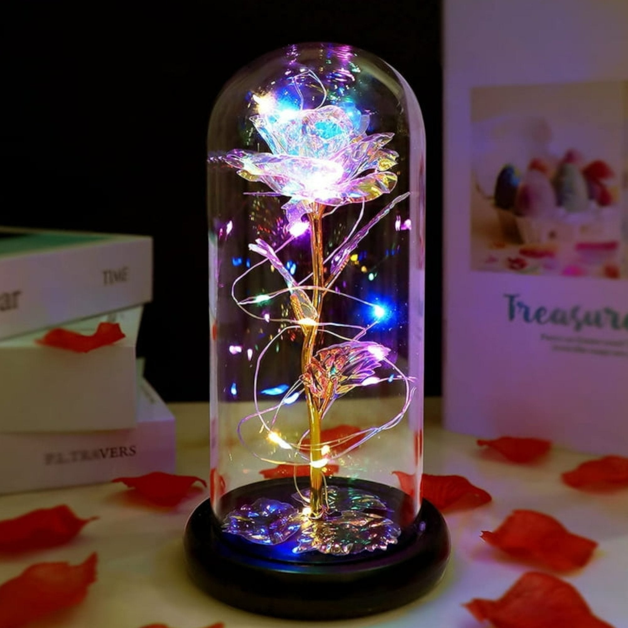 Očaravajuća LED Ruža unutar Elegantne Kupole
