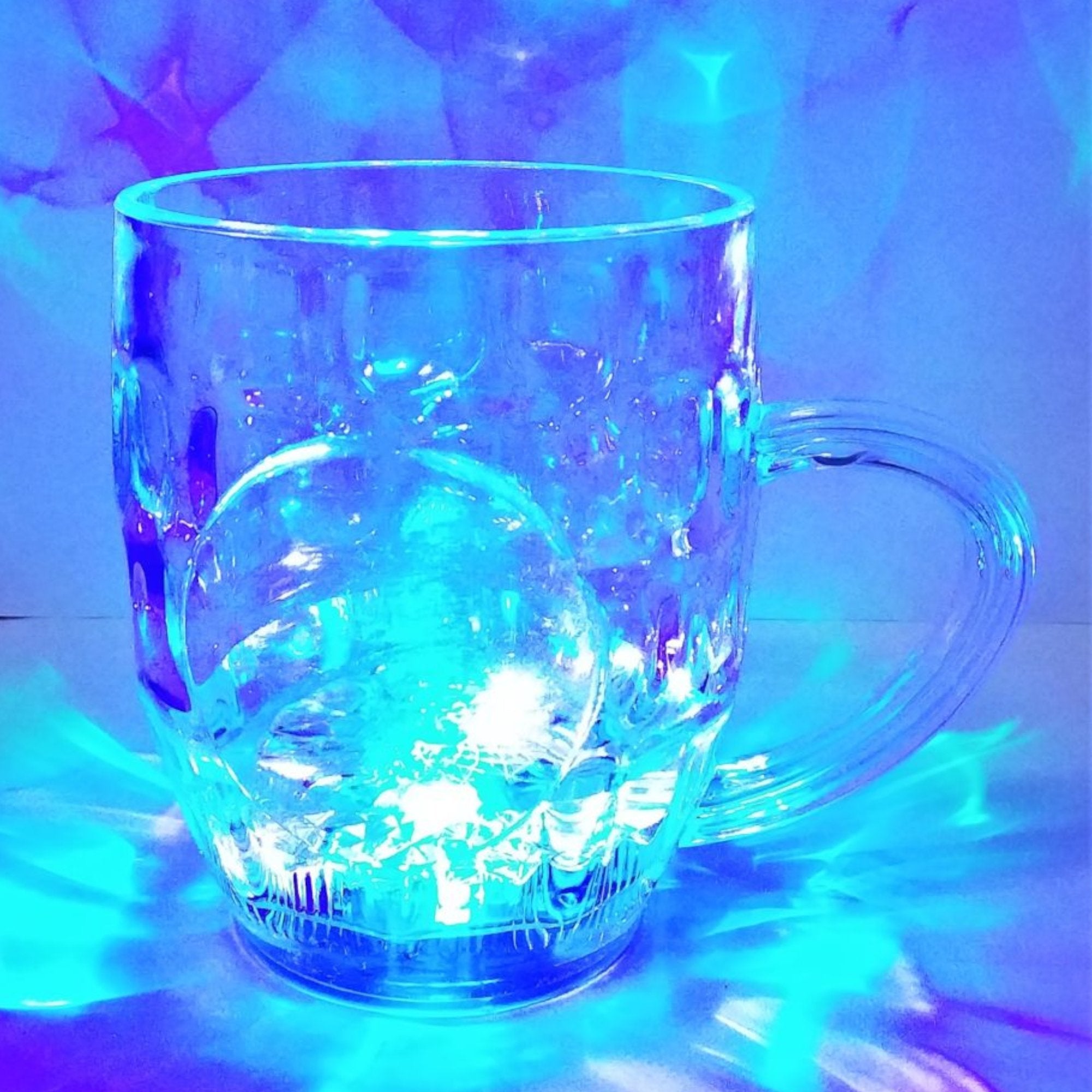 Čaša s Magičnim LED Osvjetljenjem