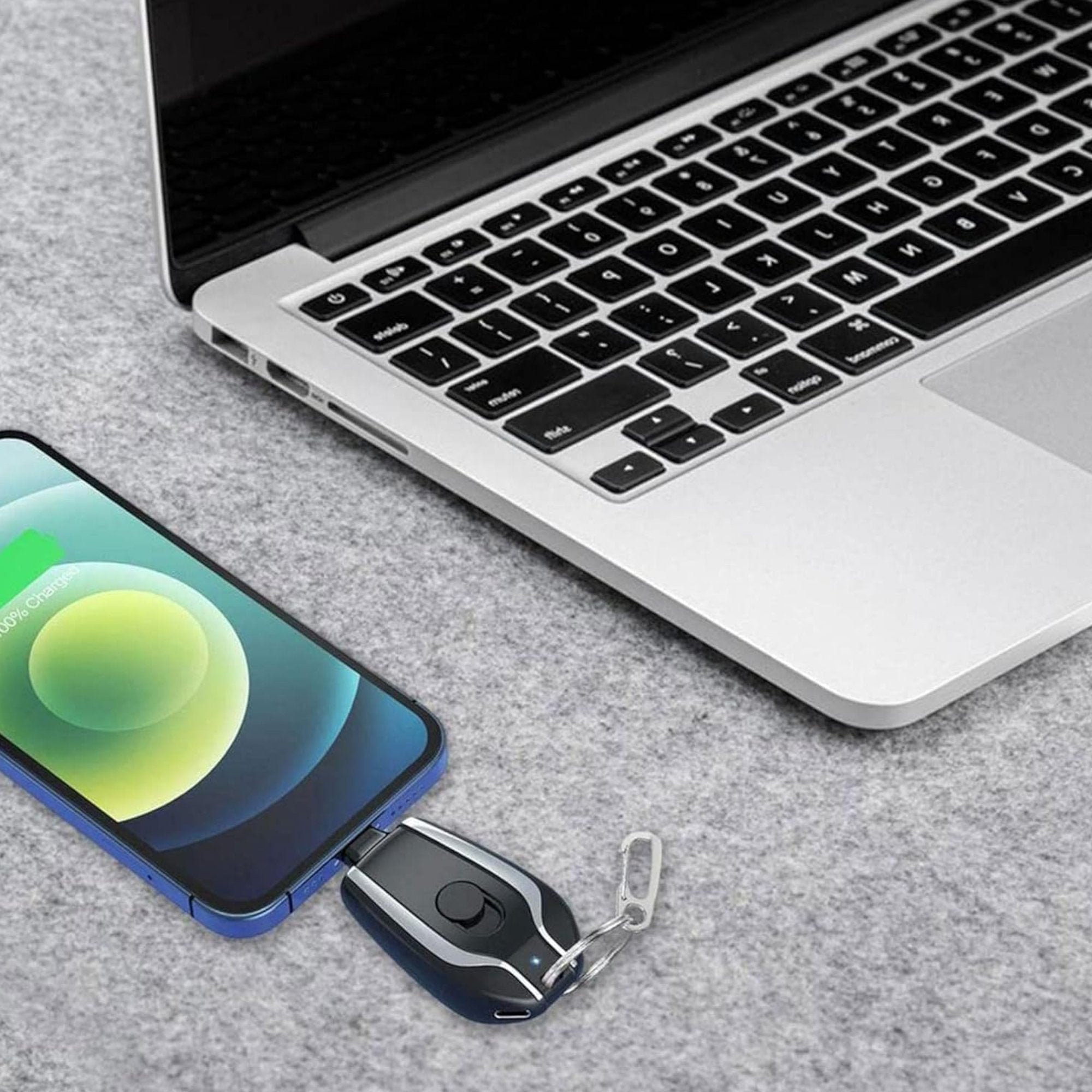 Komaktični Punjač u Formi Privjeska - Mini PowerBank