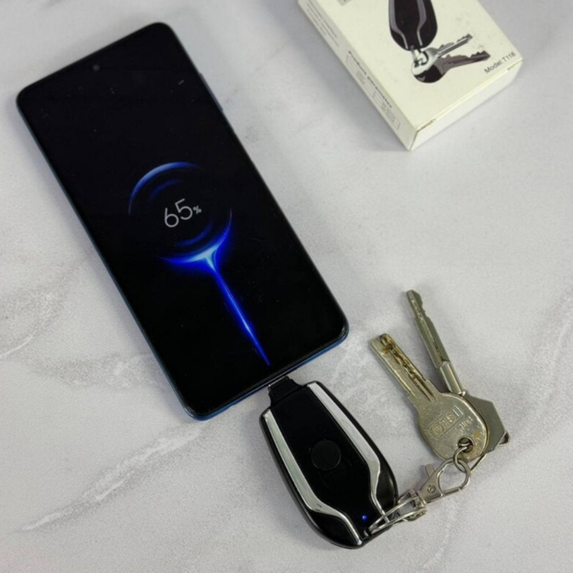 Komaktični Punjač u Formi Privjeska - Mini PowerBank