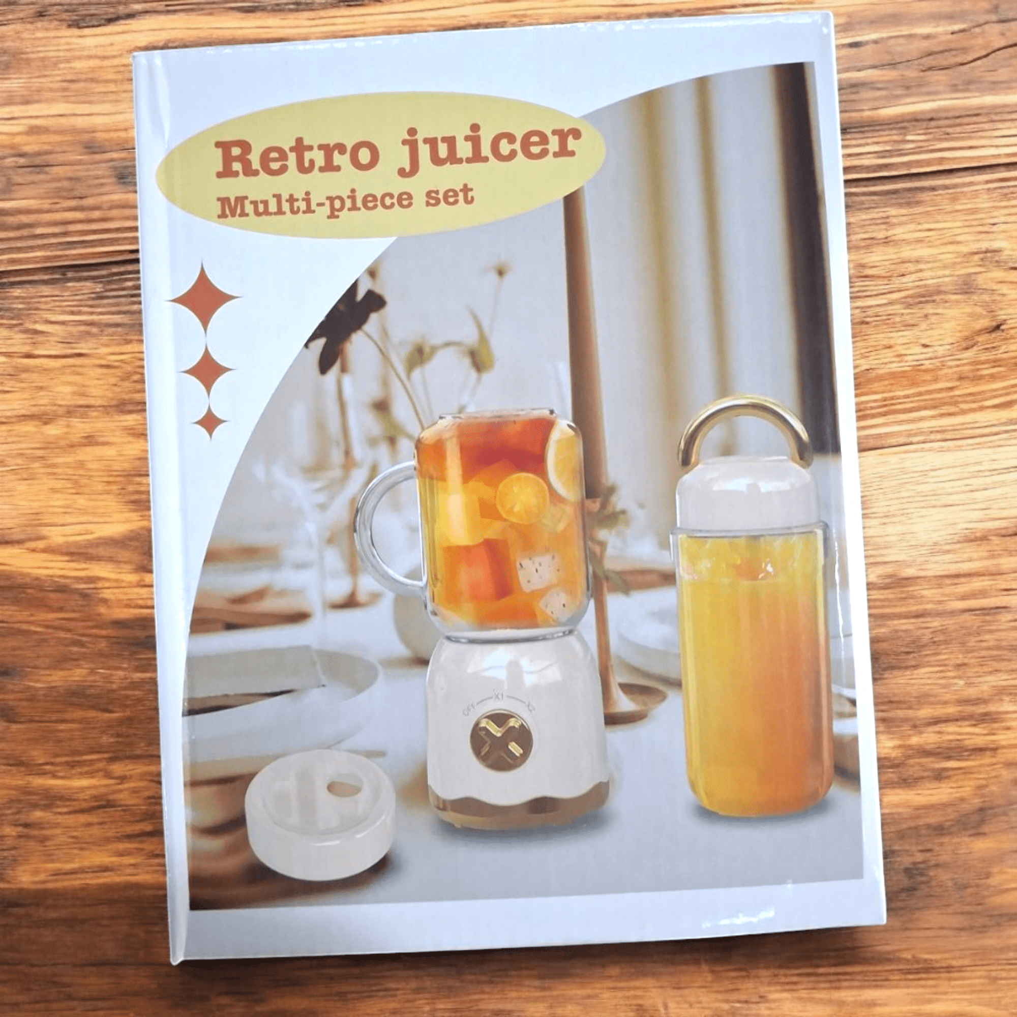 Šarmantni Mini Retro Blender s Dvije Praktične Boce