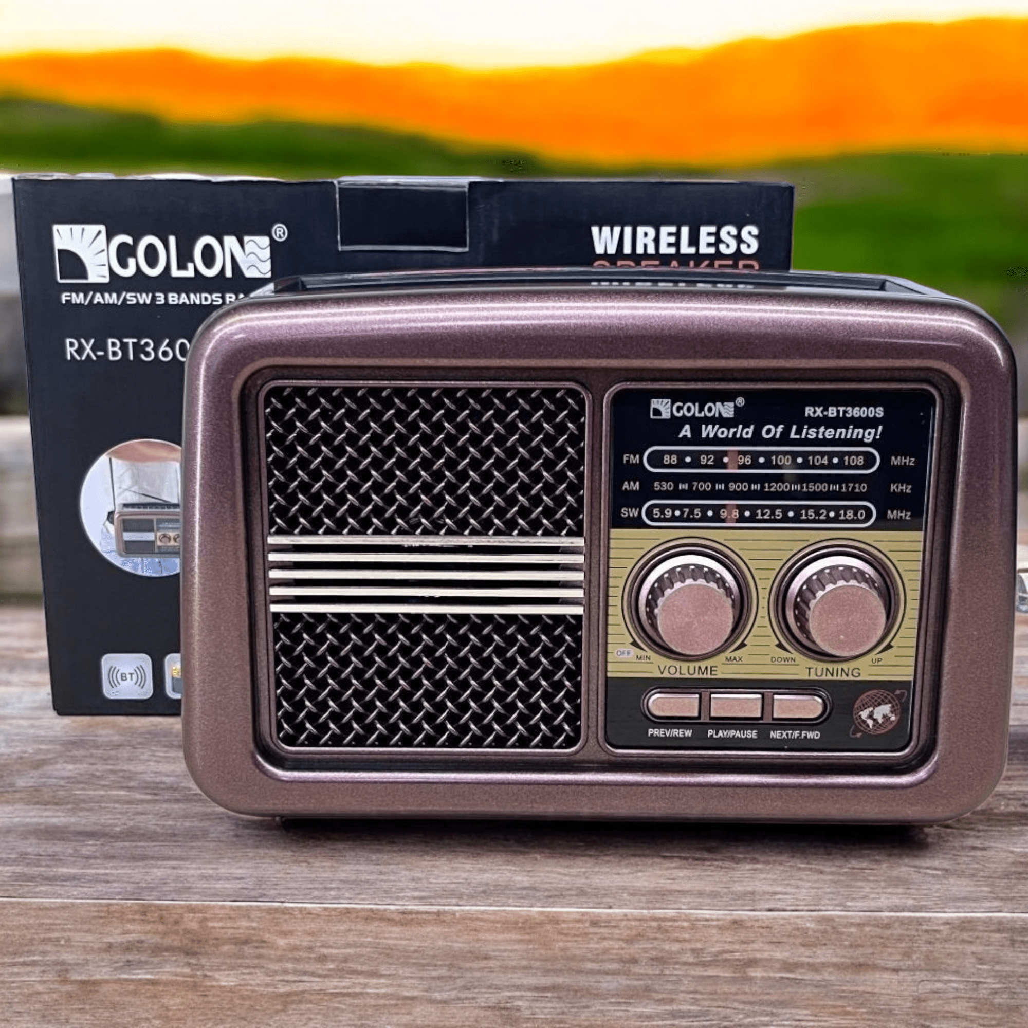 Nostalgic Solar Bluetooth Radio "RX-BT3600S