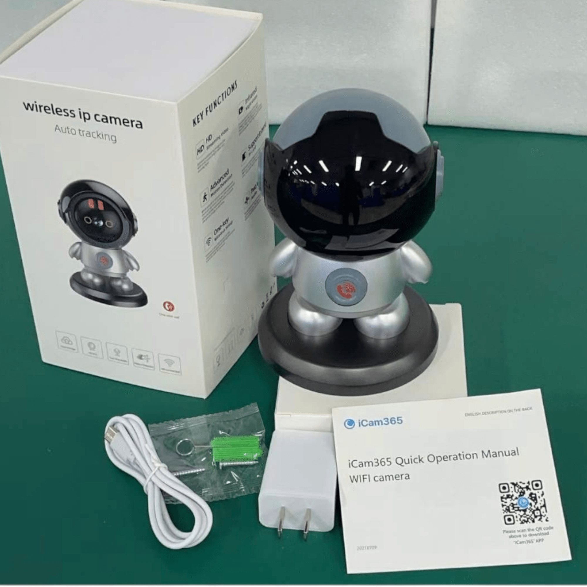 Pametna Robot WiFi Kamera sa Skrivenim Objektivom