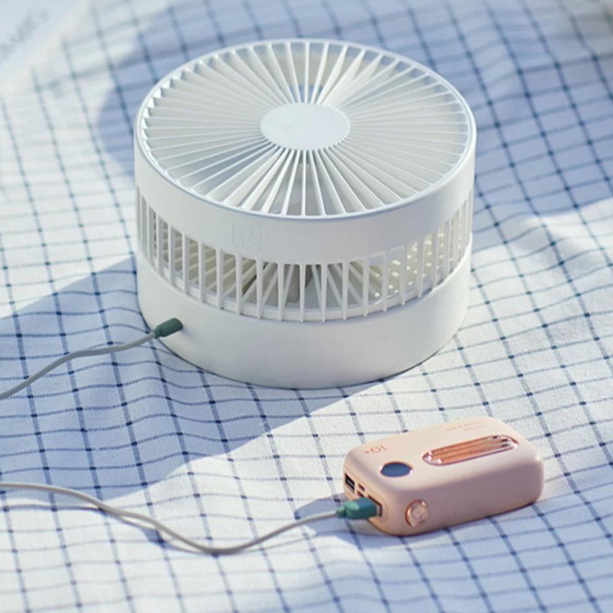 Praktični sklopivi USB ventilator za osveženje gde god da idete