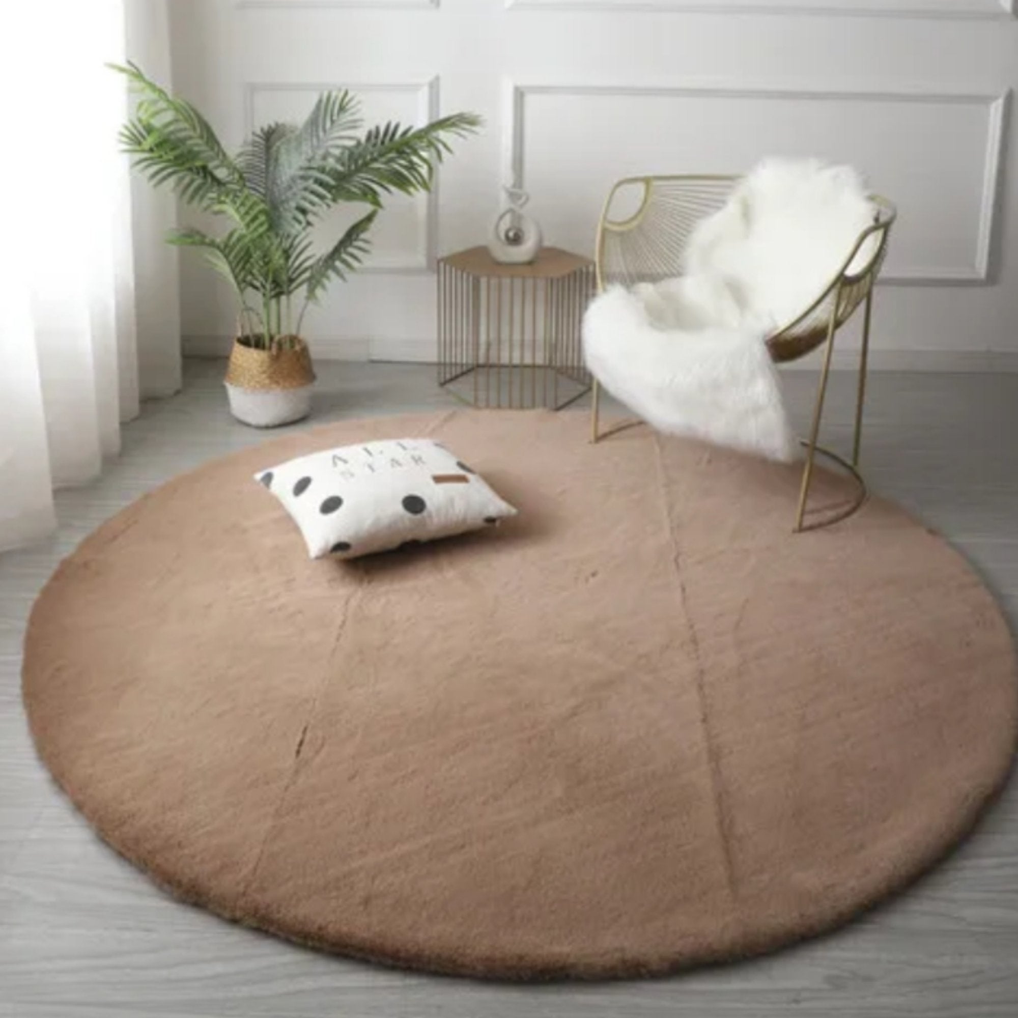 Elegantni tepih od umjetnog krzna 80x80 cm