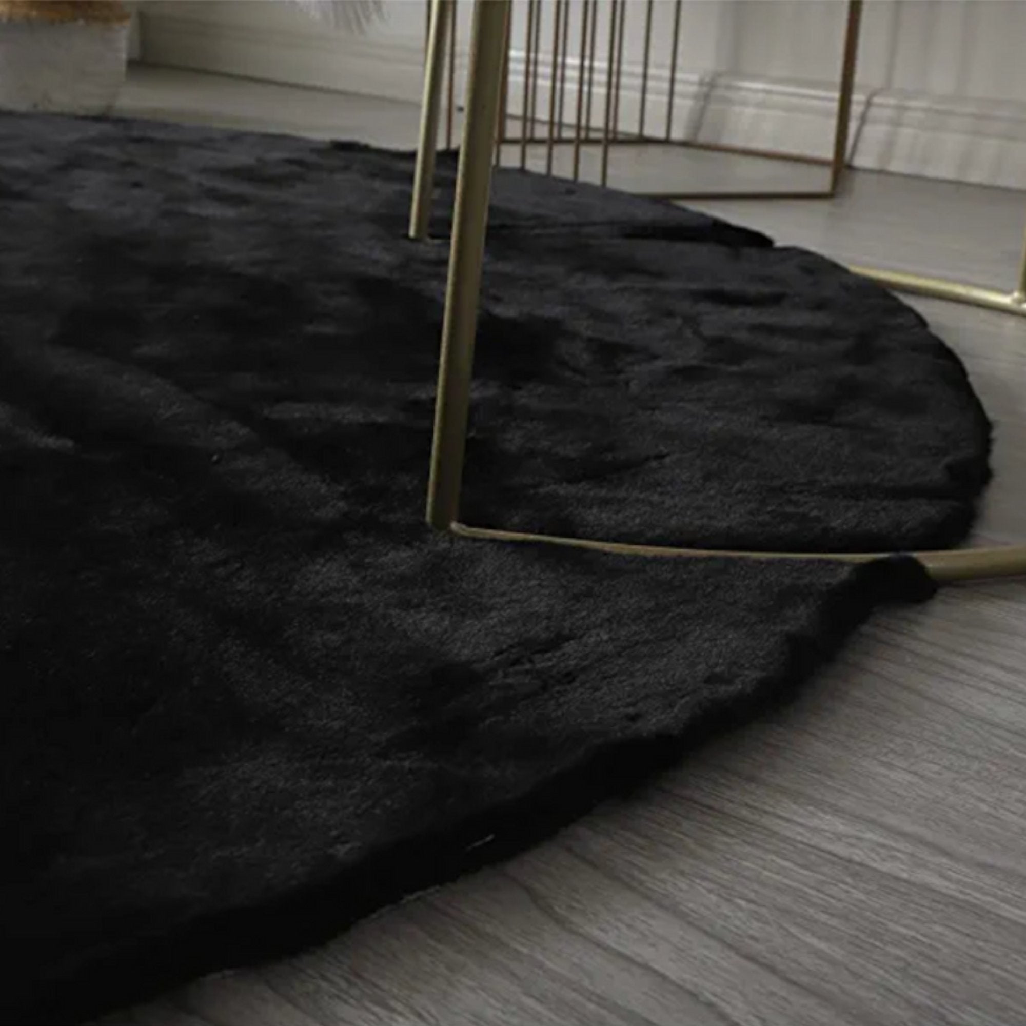 Elegantni tepih od umjetnog krzna 80x80 cm