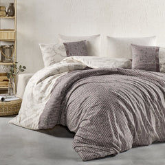 Set Posteljine "Zarina" u 4 Elegantan Kompleta